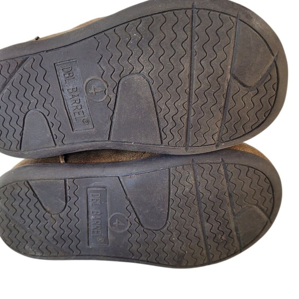 DBL Barrel Toddlers Boy's Shoes Size 4 Soft Chukka Embossed Inlay - Picture 14 of 15